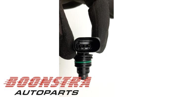 Nockenwelle Sensor van een Volkswagen Polo V (6R) 1.4 GTI 16V 2012