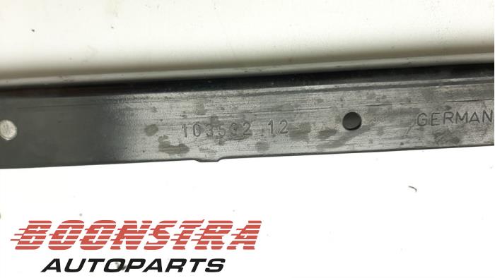 Wahacz zawieszenia lewy tyl z MINI Mini (R56) 1.6 16V Cooper S 2012