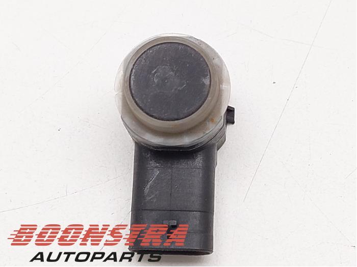 Begagnade Parkeringssensor Opel Vivaro 2.0 CDTI 16V Pris € 48,34 Inklusive moms erbjuds av Boonstra Autoparts