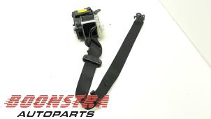 Used Front seatbelt, right BMW X5 (G05) xDrive 40i 3.0 24V Price € 179,95 Margin scheme offered by Boonstra Autoparts