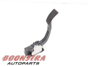 Used Accelerator pedal Peugeot Boxer (U9) Price € 91,90 Inclusive VAT offered by Boonstra Autoparts
