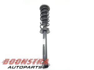 Used Rear shock absorber rod, left BMW 5 serie (G30) M550d xDrive 24V Price € 79,95 Margin scheme offered by Boonstra Autoparts