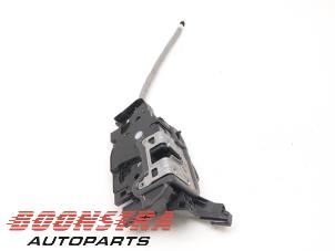 Used Rear door lock mechanism 4-door, left Mercedes A (177.0) 1.3 A-180 Turbo 16V Price € 44,95 Margin scheme offered by Boonstra Autoparts