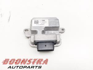 Used Electric fuel module Opel Astra K 1.4 Turbo 16V Price € 29,95 Margin scheme offered by Boonstra Autoparts