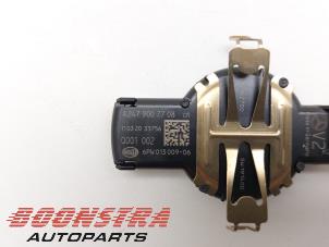 Regnsensor från en Mercedes-Benz A (177.0) 1.3 A-180 Turbo 16V 2020