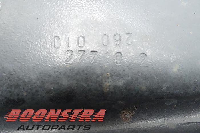 Bras de suspension avant droit d'un MINI Clubman (R55) 1.6 Cooper D 2010