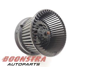 Usados Motor de ventilador de calefactor Citroen C1 1.0 Vti 68 12V Precio € 24,95 Norma de margen ofrecido por Boonstra Autoparts