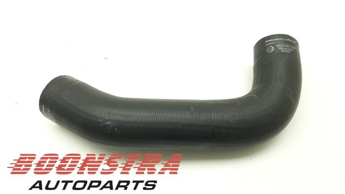 Gebrauchte Intercooler Rohr Peugeot Boxer (U9) Preis € 30,19 Mit Mehrwertsteuer angeboten von Boonstra Autoparts