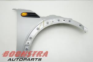 Used Front wing, right Mini Clubman (R55) 1.6 Cooper D Price € 29,95 Margin scheme offered by Boonstra Autoparts