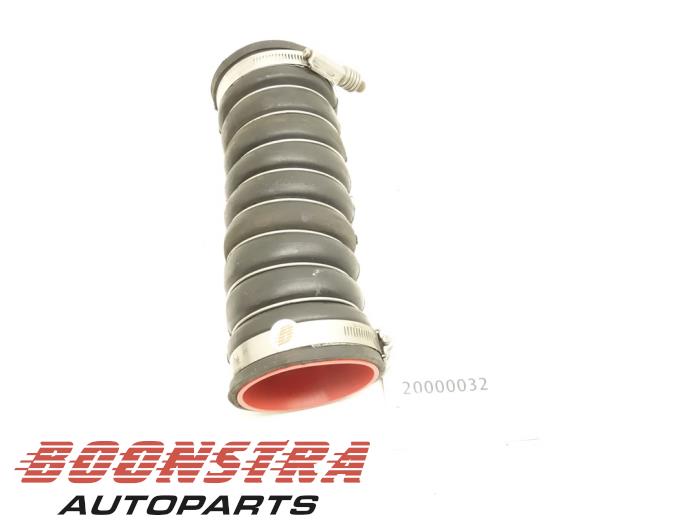Usados Manguera intercooler MAN TGX Precio € 30,19 IVA incluido ofrecido por Boonstra Autoparts