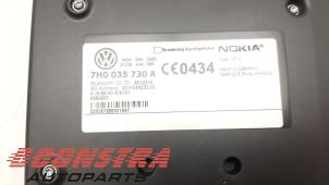 Bluetooth-modul från en Volkswagen Multivan T5 (7E/7HC/7HF/7HM) 2.5 TDi 2008