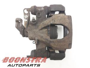 Used Rear brake calliper, right Renault Master IV (FV) 2.3 dCi 125 16V FWD Price € 84,64 Inclusive VAT offered by Boonstra Autoparts
