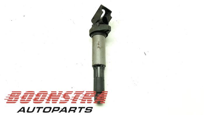 Ignition coil from a BMW 5 serie (E60) 550i 32V 2009