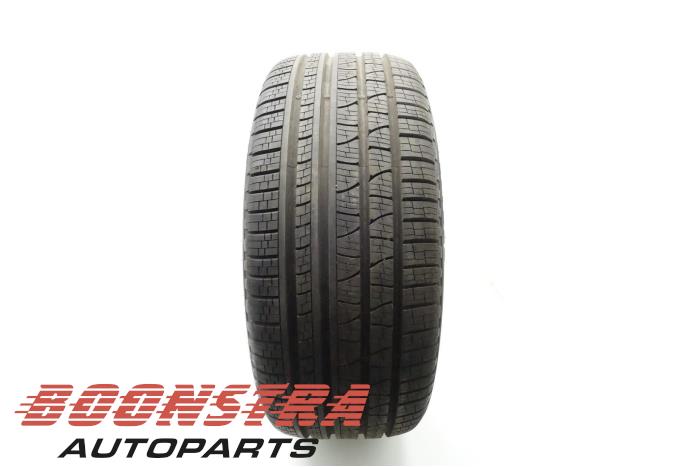 Tyre with tyre size 285/45/22 - 024192 PIRELLI