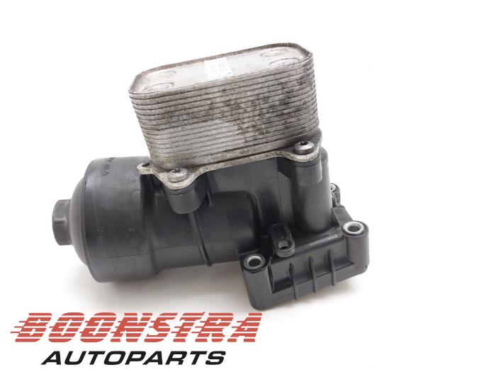 Gebrauchte Ölfiltergehäuse Audi Q5 (8RB) 2.0 TDI 16V Quattro Preis € 24,95 Margenregelung angeboten von Boonstra Autoparts
