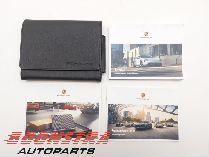 Używane Instrukcja Porsche Taycan (Y1A) 4S Cena € 79,95 Procedura marży oferowane przez Boonstra Autoparts