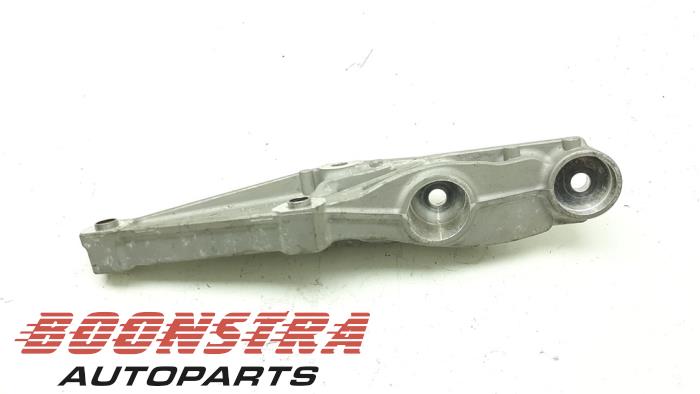 Gebrauchte Motorlager Porsche Taycan (Y1A) 4S Preis € 69,95 Margenregelung angeboten von Boonstra Autoparts