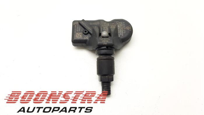 Begagnade Däcktryckssensor Porsche Taycan (Y1A) 4S Pris € 39,95 Marginaltabell erbjuds av Boonstra Autoparts