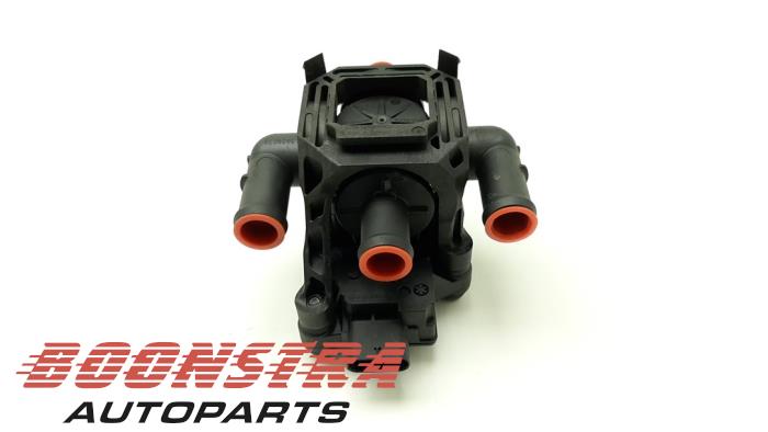 Begagnade Vattenpump Porsche Taycan (Y1A) 4S Pris € 199,95 Marginaltabell erbjuds av Boonstra Autoparts