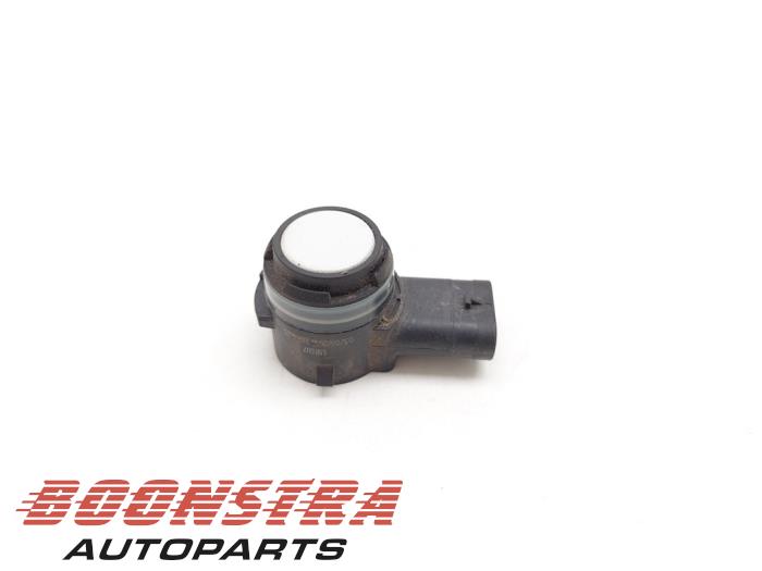 Begagnade Parkeringssensor Volkswagen Touran (5T1) 2.0 TDI 150 Pris € 24,95 Marginaltabell erbjuds av Boonstra Autoparts