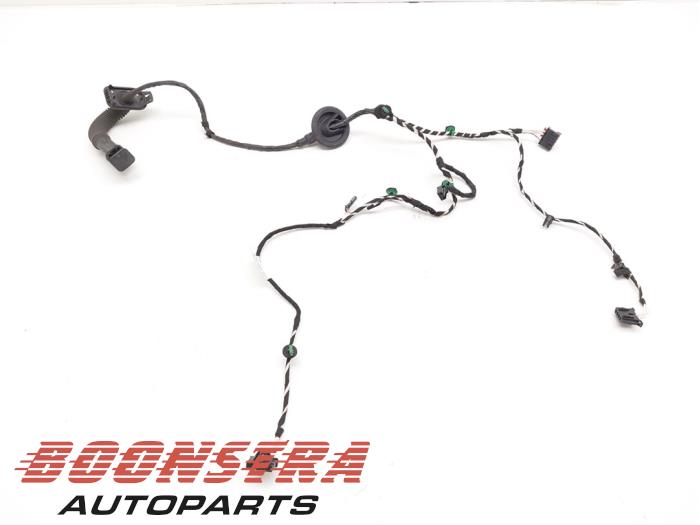 Begagnade Kablage Volkswagen Touran (5T1) 2.0 TDI 150 Pris € 24,95 Marginaltabell erbjuds av Boonstra Autoparts