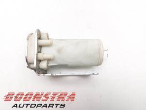 Begagnade Pump, vindrutespolare Porsche 911 2.7 Pris € 24,95 Marginaltabell erbjuds av Boonstra Autoparts