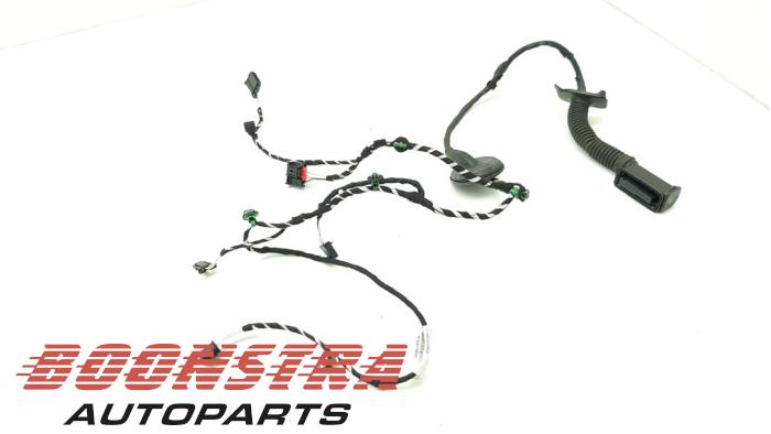 Begagnade Kablage Volkswagen Touran (5T1) 2.0 TDI 150 Pris € 29,95 Marginaltabell erbjuds av Boonstra Autoparts