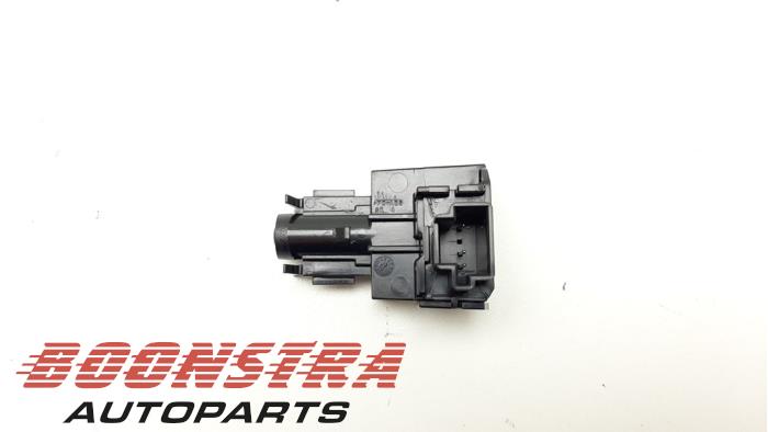 Gebrauchte Temperatursensor innen Cupra Born 58 Preis € 24,95 Margenregelung angeboten von Boonstra Autoparts