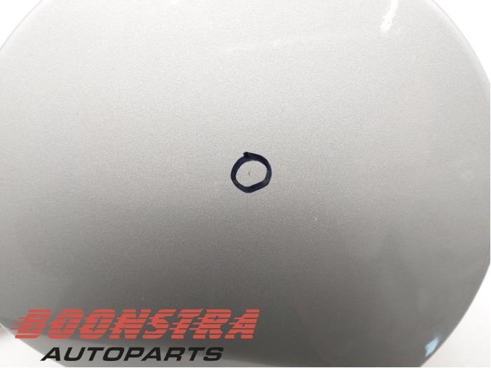 Clapet réservoir d'un Nissan Note (E12) 1.2 68 2013