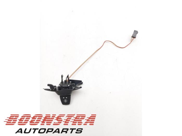 Usados Interruptor BMW X6 (E71/72) xDrive40d 3.0 24V Precio € 38,95 Norma de margen ofrecido por Boonstra Autoparts