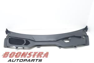 Used Cowl top grille Porsche Taycan (Y1A) 4S Price € 39,95 Margin scheme offered by Boonstra Autoparts