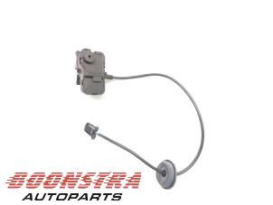 Used Tank flap lock motor Volkswagen Beetle (16AB) 1.2 TSI 16V Price € 24,95 Margin scheme offered by Boonstra Autoparts