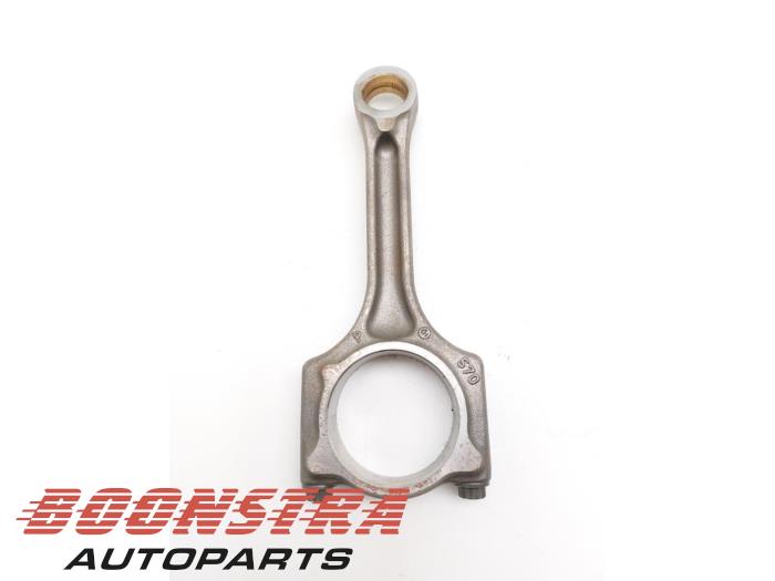 Gebrauchte Pleuelstange Peugeot 3008 II (M4/MC/MJ/MR) 1.6 e-THP 165 16V Preis € 24,95 Margenregelung angeboten von Boonstra Autoparts