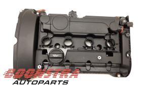 Used Rocker cover Peugeot 3008 II (M4/MC/MJ/MR) 1.6 e-THP 165 16V Price € 94,95 Margin scheme offered by Boonstra Autoparts