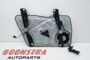 Used Window mechanism 4-door, front right Volkswagen Tiguan (5N1/2) 2.0 TDI 16V 4Motion Price € 24,95 Margin scheme offered by Boonstra Autoparts