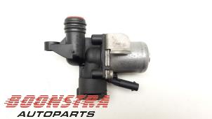 Used Electric heater valve Mercedes C Combi (S203) 3.0 C-280 V6 24V Price € 24,95 Margin scheme offered by Boonstra Autoparts