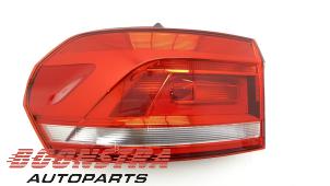 Used Taillight, left Volkswagen Touran (5T1) 2.0 TDI 150 Price € 58,95 Margin scheme offered by Boonstra Autoparts