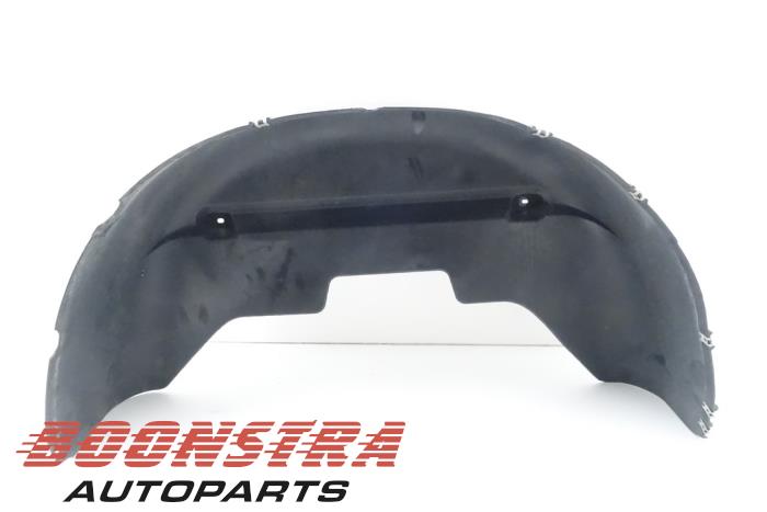 Używane Nadkole Dodge 1500 Crew Cab (DS) 5.7 Hemi V8 4x4 Cena € 36,24 Z VAT oferowane przez Boonstra Autoparts