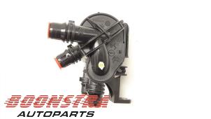 Used Water pump Peugeot 3008 II (M4/MC/MJ/MR) 1.6 16V Hybrid Price € 39,95 Margin scheme offered by Boonstra Autoparts