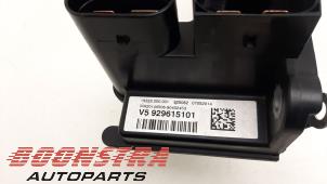 Stromverteiler van een BMW 2 serie (F22) M235i 3.0 24V 2014