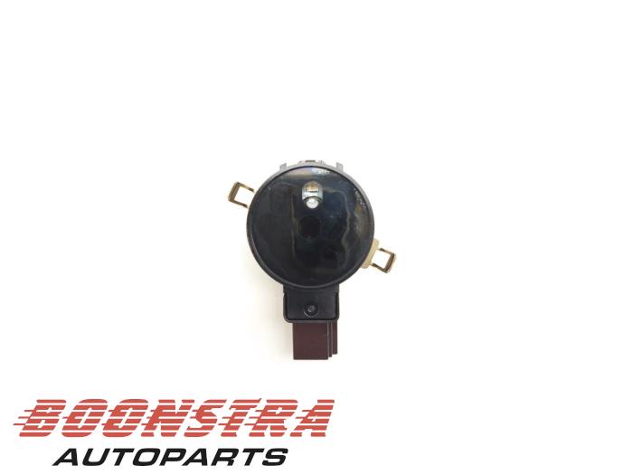 Begagnade Regnsensor Renault Clio V (RJAB) 1.0 TCe 90 12V Pris € 36,95 Marginaltabell erbjuds av Boonstra Autoparts