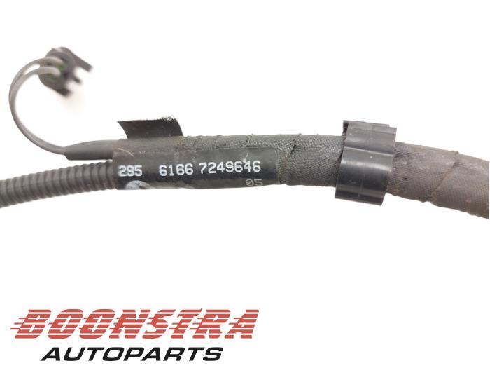 Front windscreen washer jet BMW 2 serie M235i 3.0 24V - 61667249646