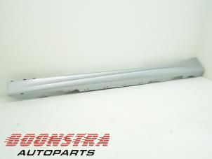 Used Side skirt, left BMW 2 serie (F22) 220i 2.0 Turbo 16V Price € 59,95 Margin scheme offered by Boonstra Autoparts