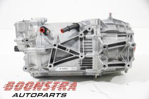 Usagé Électromoteur voiture électrique Porsche Taycan (Y1A) 4S Prix € 9.499,95 Règlement à la marge proposé par Boonstra Autoparts