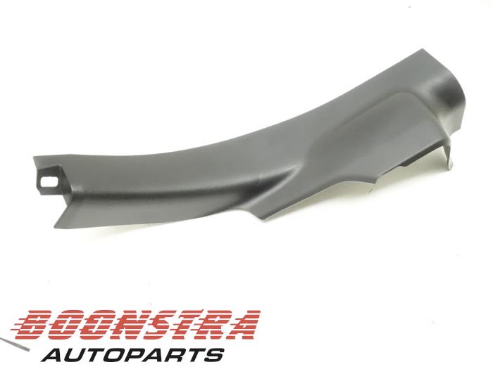 Front sill trim cover