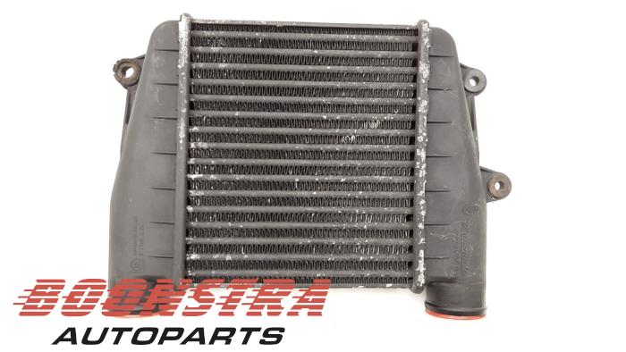 Usados Intercooler Maserati Biturbo 2.8 222 SE 18V Kat. Precio € 149,95 Norma de margen ofrecido por Boonstra Autoparts