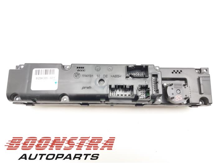 Heater control panel from a BMW X6 (E71/72) xDrive40d 3.0 24V 2010