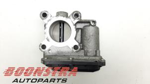 Used Throttle body Renault Clio IV (5R) 0.9 Energy TCE 90 12V Price € 24,95 Margin scheme offered by Boonstra Autoparts