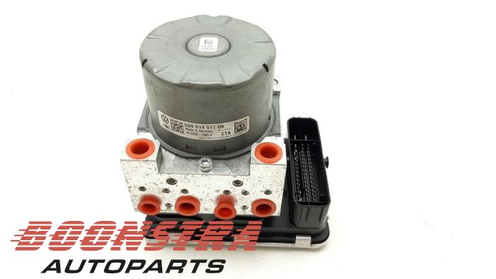 Używane Pompa ABS Seat Ateca (5FPX) 1.6 TDI 115 Cena € 99,95 Procedura marży oferowane przez Boonstra Autoparts
