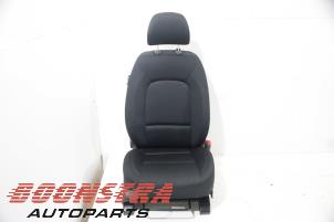 Used Seat, right Hyundai iX20 (JC) 1.4i 16V Price € 299,95 Margin scheme offered by Boonstra Autoparts